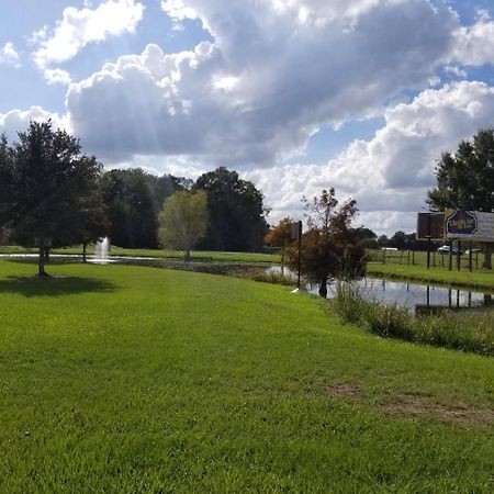L'Acadie Inn & Rv Park Eunice Zewnętrze zdjęcie