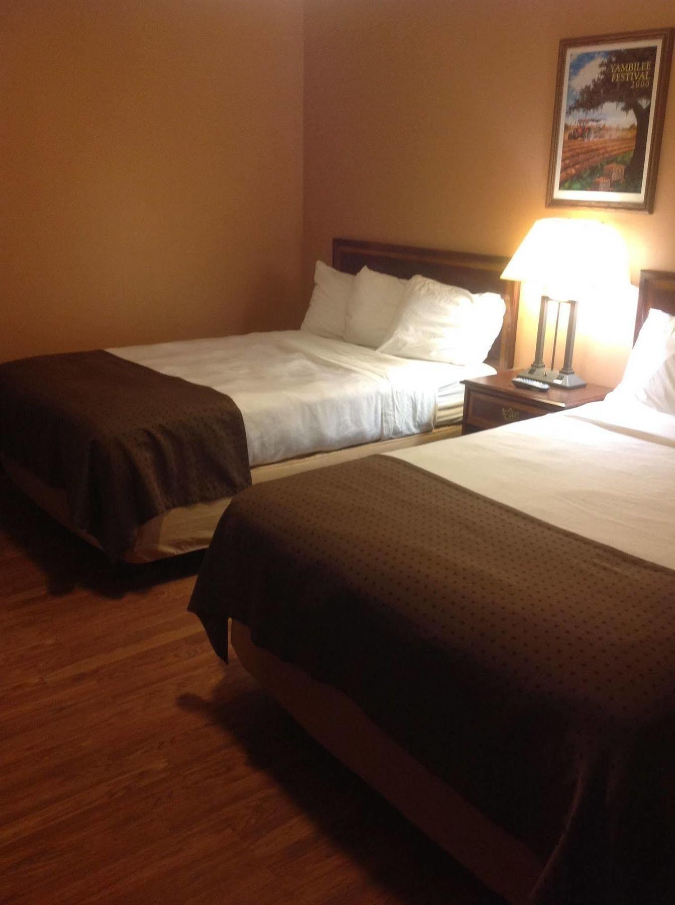 L'Acadie Inn & Rv Park Eunice Zewnętrze zdjęcie